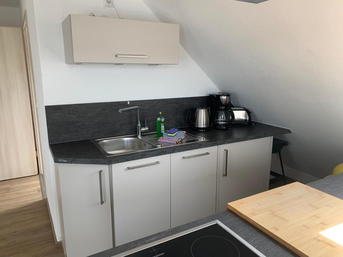 Sonniges 4 **** DG-Apartment mit Aufzug+Seeblick Pleinfeld Exterior foto