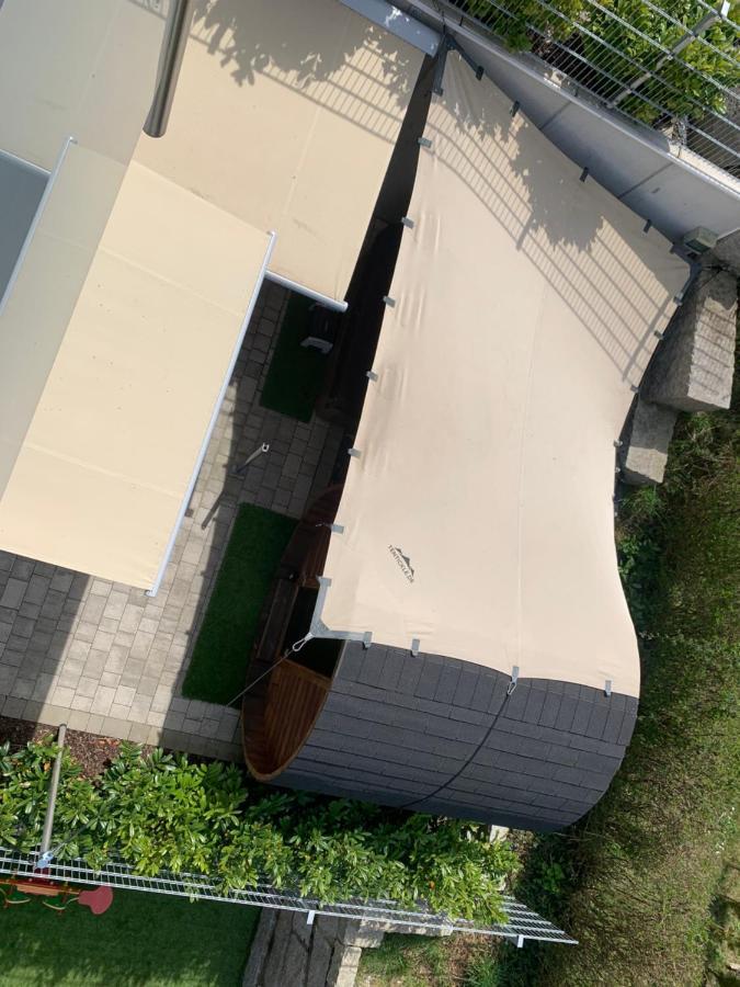 Sonniges 4 **** DG-Apartment mit Aufzug+Seeblick Pleinfeld Exterior foto