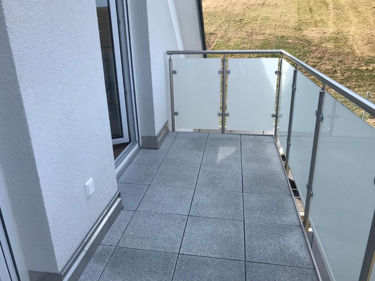 Sonniges 4 **** DG-Apartment mit Aufzug+Seeblick Pleinfeld Exterior foto