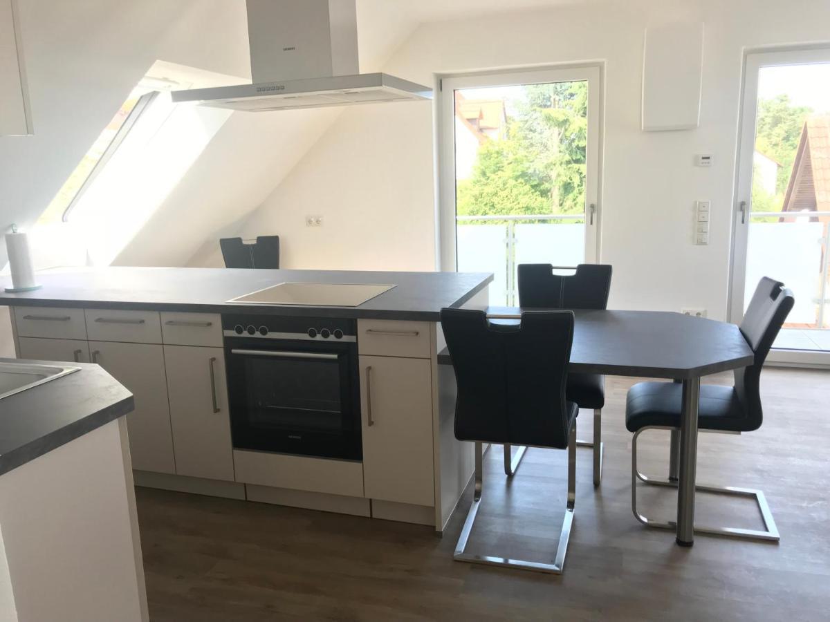 Sonniges 4 **** DG-Apartment mit Aufzug+Seeblick Pleinfeld Exterior foto